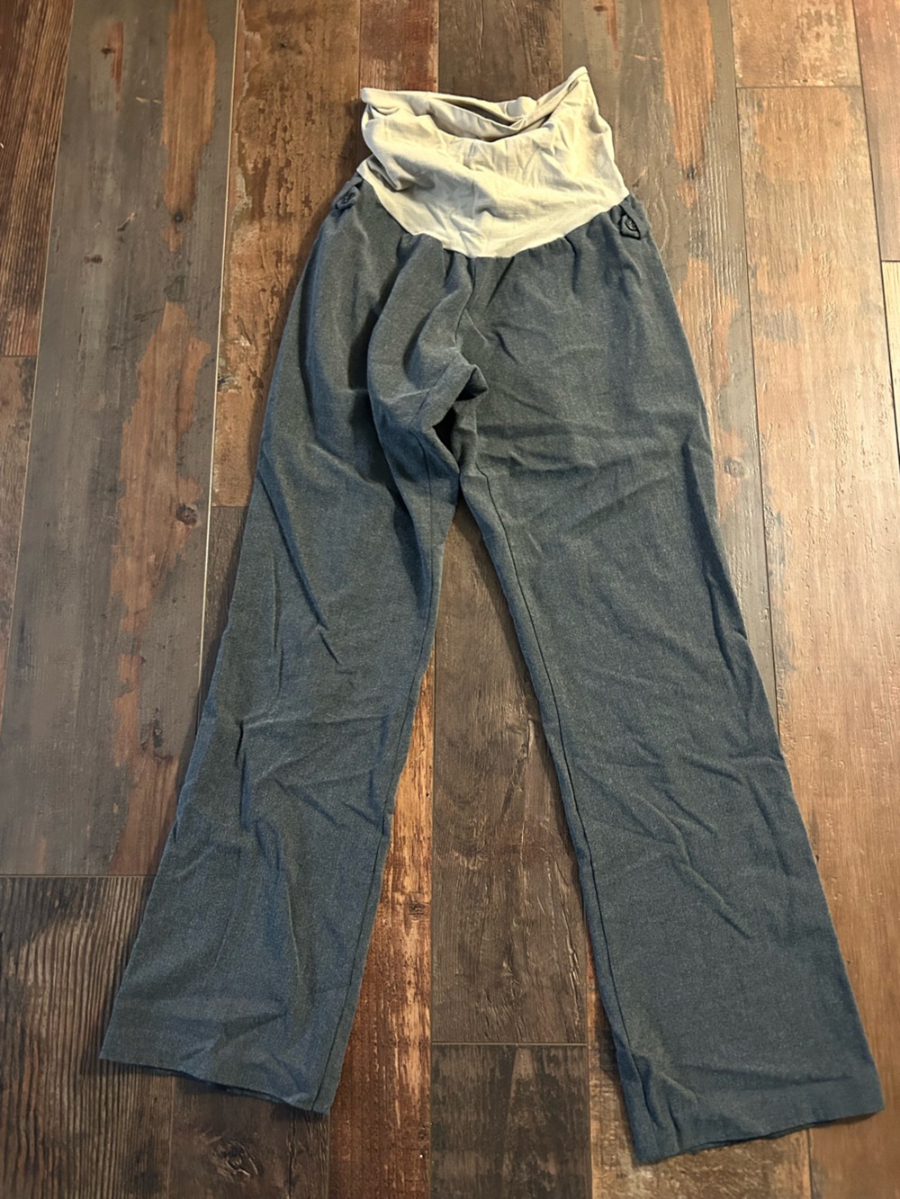 Gray maternity dress pants. Size large.